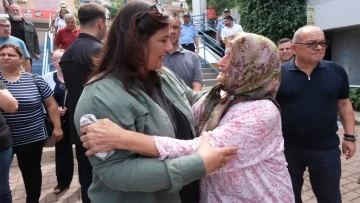 Başkan &Ccedil;er&ccedil;ioğlu Yenipazar &Ccedil;arşamba Pazarı'nda vatandaşlara buluştu