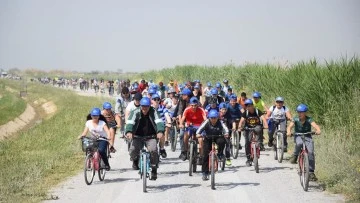 Başkan Erden, geleneği bozmuyor: 'Sakin Şehir'de bisiklet şenliği