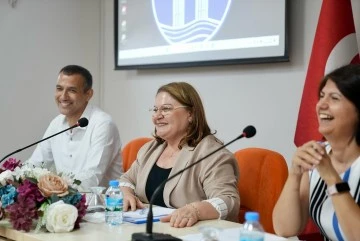 BAŞKAN GEN&Ccedil;AY M&Uuml;JDEYİ VERDİ. BARINAK YERİ BELEDİYEYE TAHSİS EDİLDİ&nbsp;