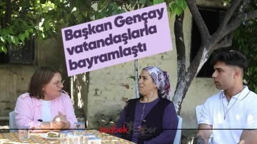 Başkan Gen&ccedil;ay, vatandaşlarla bayramlaştı