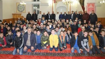 Başkan G&uuml;ler, gen&ccedil;lerle buluştu