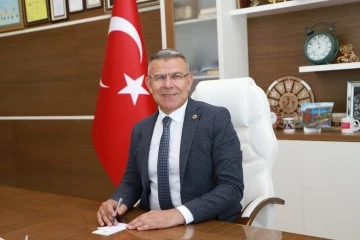 Başkan G&uuml;ler: "Cumhuriyet birlik ve beraberliğimizin tezah&uuml;r&uuml;d&uuml;r"