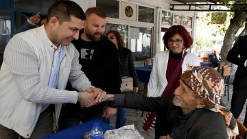Başkan G&uuml;nel, hemşehrileri ile buluşmayı s&uuml;rd&uuml;r&uuml;yor