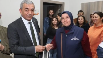 Başkan Kaplan&rsquo;dan personeline yeni yıl jesti