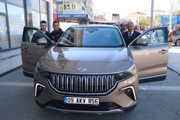 Başkan Kaplan: &ldquo;TOGG Ko&ccedil;arlı&rsquo;ya &ccedil;ok yakıştı&rdquo;