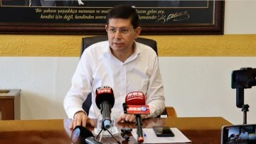 Başkan &Ouml;zcan, depremzedeler i&ccedil;in yapılan paylaşımları sert şekilde eleştirdi