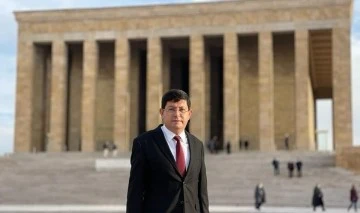 Başkan &Ouml;zcan: &ldquo;Her eserin bir imzası vardır, bu &uuml;lkenin imzası da Atat&uuml;rk&rsquo;t&uuml;r&rdquo;