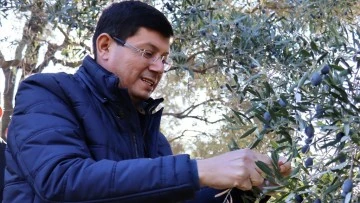 Başkan &Ouml;zcan: "86 milyon olarak m&uuml;cadelemizi s&uuml;rd&uuml;rmeliyiz"