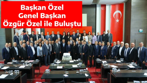 Başkan &Ouml;zel, Genel Başkan &Ouml;zg&uuml;r &Ouml;zel ile Buluştu