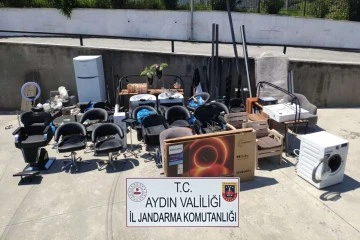 Bodrum'da kadın kuaf&ouml;r&uuml;n&uuml; boşaltan hırsızlar S&ouml;ke'de yakalandı