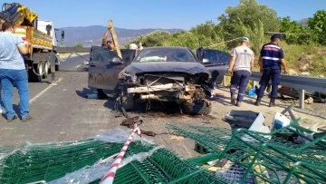 Buharkent'teki feci kazada &ouml;lenlerin kimlikleri belirlendi