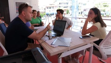 B&uuml;y&uuml;kşehir Belediyesi gen&ccedil;lere destek olmaya devam ediyor
