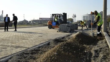 B&uuml;y&uuml;kşehir'in &Ccedil;ine'deki yol &ccedil;alışması vatandaşları memnun etti