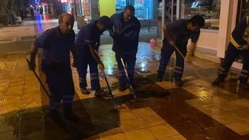 B&uuml;y&uuml;kşehir&rsquo;in temizlik &ccedil;alışmaları gece g&uuml;nd&uuml;z devam ediyor