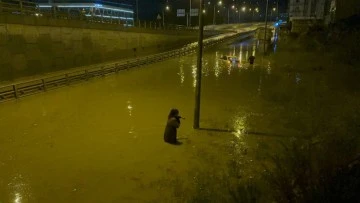 &Ccedil;aresizce ara&ccedil;larının kurtarılmasını beklediler