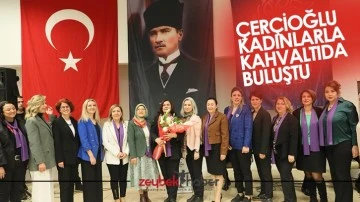 &Ccedil;er&ccedil;ioğlu kadınlarla kahvaltıda buluştu