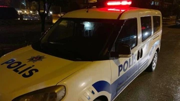 Cezaevi firarisi S&ouml;ke'de polis ekiplerine takıldı