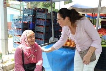 CHP S&Ouml;KE KADIN KOLLARI PAZAR YERİNDE KADINLARI DİNLEDİ