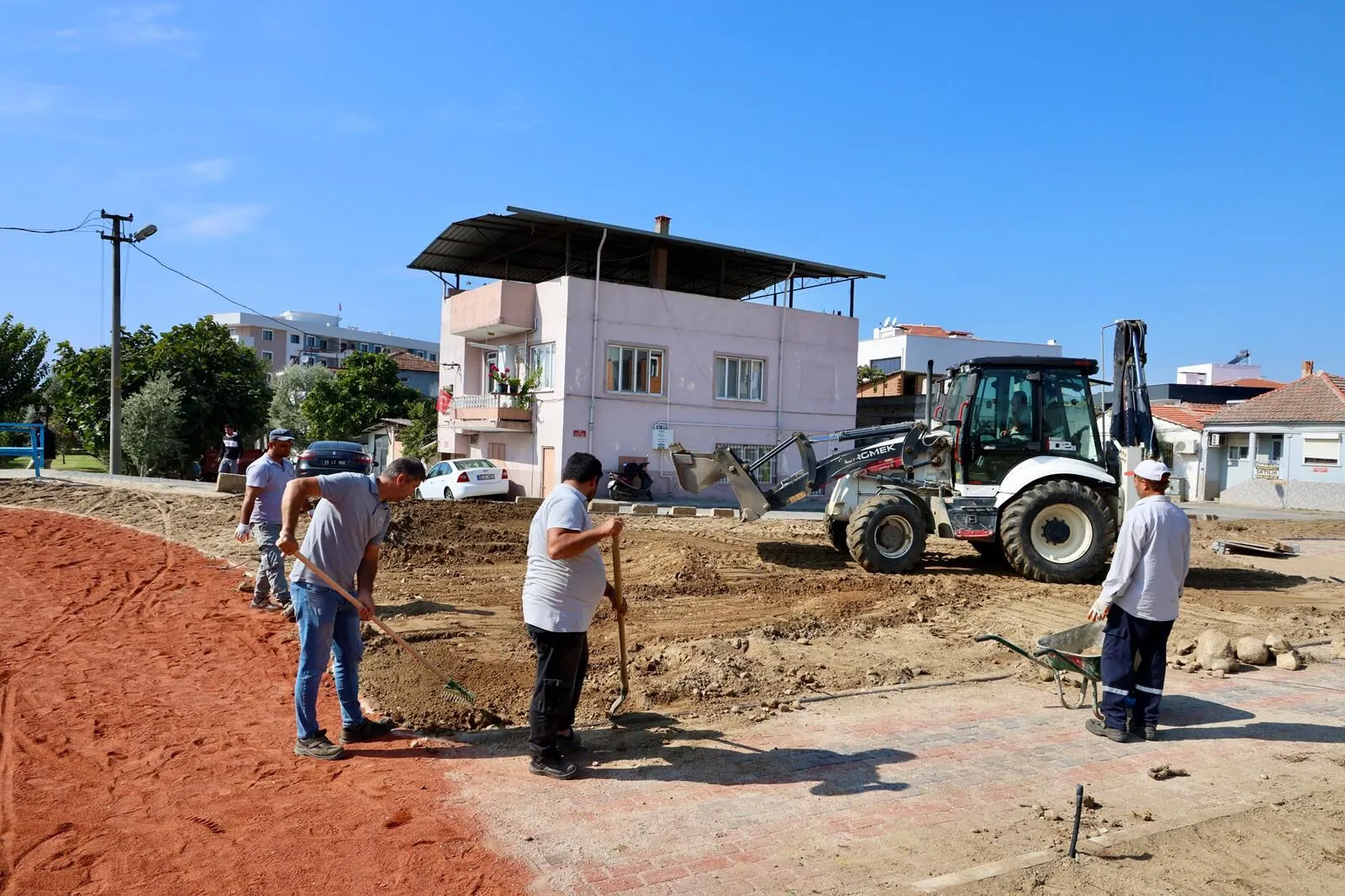 &Ccedil;ine, Başkan Mehmet Kıvrak&rsquo;la yeni sosyal alanlara kavuşuyor