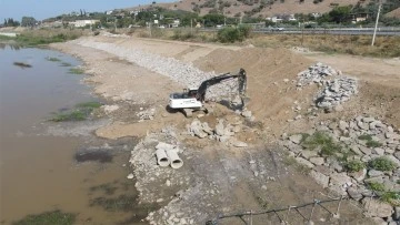 &Ccedil;ine&rsquo;de 10 bin dekar alan taşkından korunacak