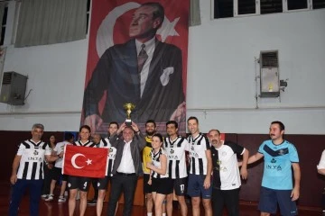 Cumhuriyet Kupası Germencik Belediyesi&rsquo;nin oldu