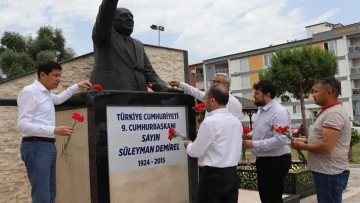 Demirel, vefatının 8. Yılında dualarla anıldı