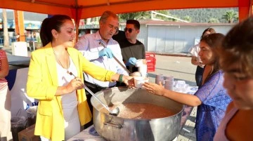 Didim Belediyesi&rsquo;nden Akb&uuml;k&rsquo;te aşure hayrı