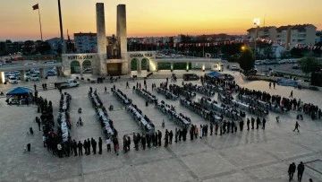 Didim'de iftar yemekleri başladı