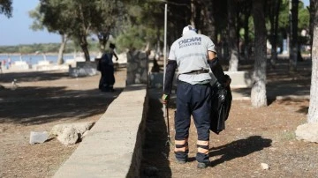 Didim&rsquo;de temiz &ccedil;evre i&ccedil;in ekipler &ccedil;alışmaya devam ediyor
