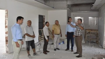 Didim Kaymakamı Kuruca, eğitim-&ouml;ğretim yılı &ouml;ncesinde yatırımları inceledi