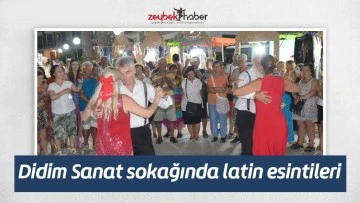 Didim Sanat sokağında latin esintileri