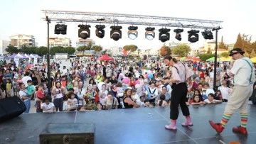 Didimli &ccedil;ocuklar festivalde doyasıya eğlendi