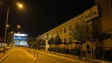 Direğe &ccedil;arpan motosikletin s&uuml;r&uuml;c&uuml;s&uuml; hayatını kaybetti