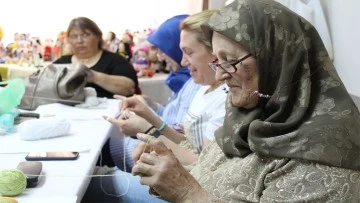 Efeler&rsquo;de 1 yılda 352 kişi okuma yazma &ouml;ğrendi