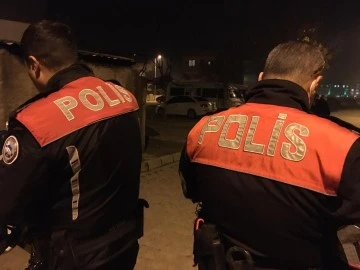 Ekipler 19 aranan şahsı kıskıvrak yakaladı
