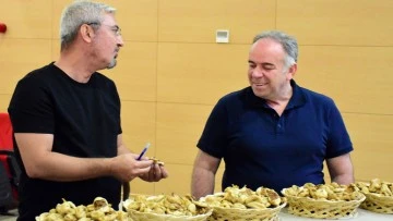 En iyi incir yetiştiricisi se&ccedil;ildi