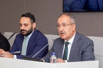 Erkılın&ccedil;: Yanlış yollara tevess&uuml;l edenler kendilerini kandırıyor