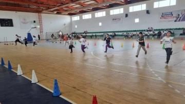 Geleceğin sporcuları &ldquo;en iyisi&rdquo; olmak i&ccedil;in &ccedil;alışıyor