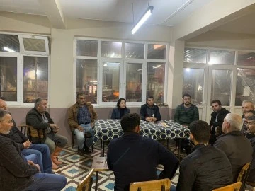 Germencik'te buzağı bakımı eğitimi verildi