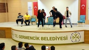 Germencik&rsquo;te doğa&ccedil;lama tiyatrosu b&uuml;y&uuml;k ilgi g&ouml;rd&uuml;
