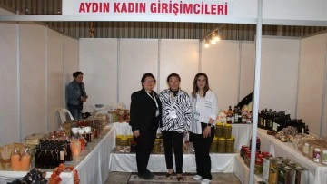 Girişimci kadınlar tarım fuarının ilgi odağı oldu