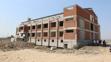 Hafize Teyze'nin vasiyeti ile Ko&ccedil;arlı yeni bir okul kazanıyor