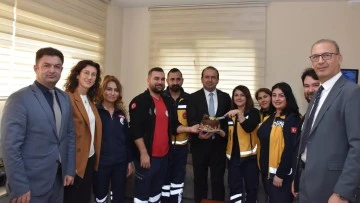 İl Sağlık M&uuml;d&uuml;r&uuml; Şenkul, sağlık personellerinin haftasını kutladı