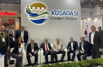 İzmir'deki fuarda Kuşadası r&uuml;zgarı esiyor