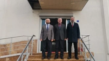 Karacasu İl&ccedil;e M&uuml;ft&uuml;s&uuml; Erdoğan, İl M&uuml;ft&uuml;s&uuml; G&uuml;neş'i ağırladı