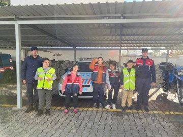 Karacasu jandarması &ouml;zel eğitim &ouml;ğrencilerini ağırladı