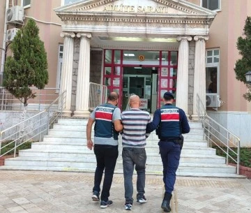 Kasten &ouml;ld&uuml;rme su&ccedil;undan aranıyordu, yakalandı