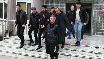 Kız arkadaşı ve annesine kurşun yağdıran sanığa 41 yıl