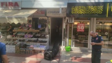 Kombi patlaması sonucu bir işyerinde yangın &ccedil;ıktı