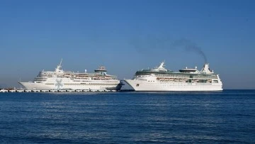 Kruvaziyer gemileri İsrail seferlerini iptal ediyor
